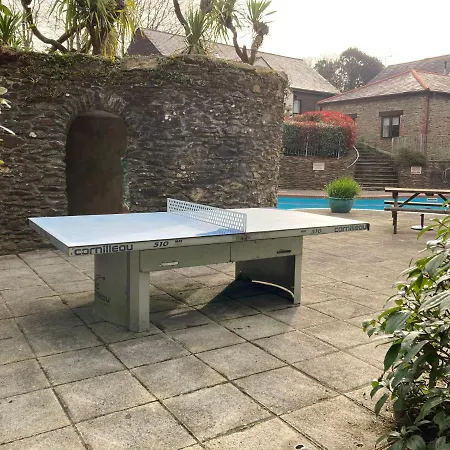 Hollyhocks Holiday Home- 2 Bedroomed Ground Floor Apartment Sleeps 5 Ivybridge Exterior photo